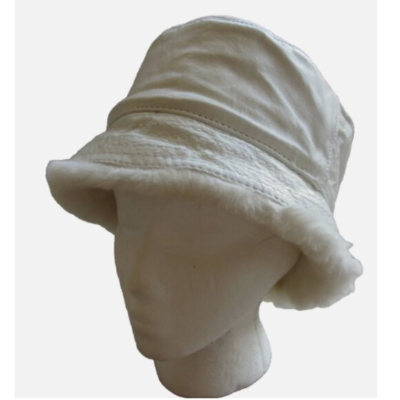 Wilsons Leather Vintage White Leather Faux Fur Bucket Hat - Picture 1 of 5